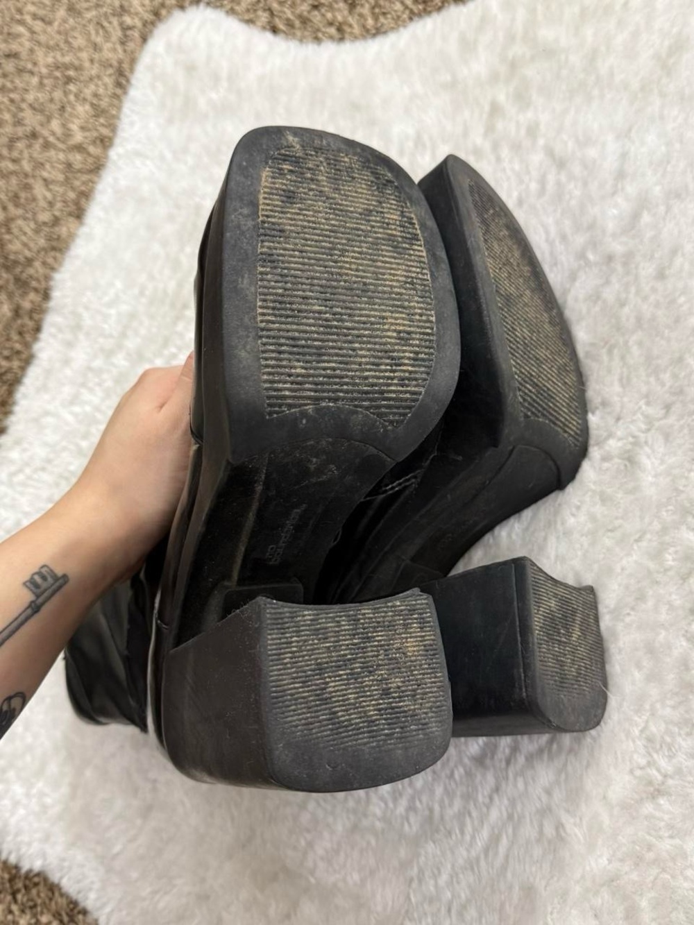 90’s grunge mall goth faux leather patchwork chunky platform boots - Picture 5 of 5
